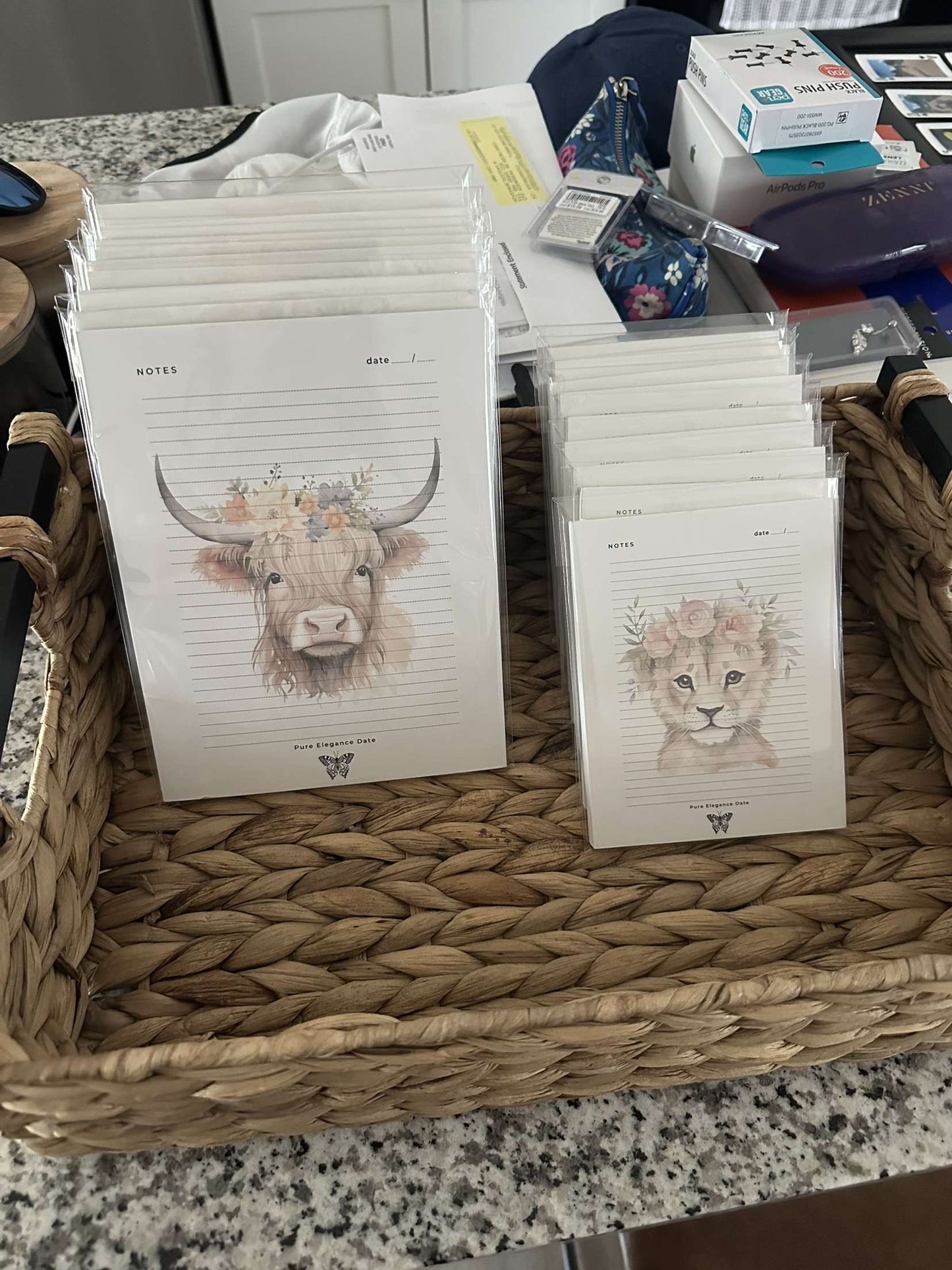 📦 Wholesale Notepads – Cute Watercolor Animals with Lined Pages